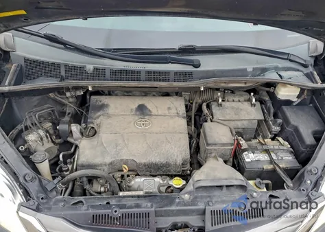 2012 Toyota Sienna Xle z USA, uszkodzony, nr VIN 5TDYK3DCXCS189745